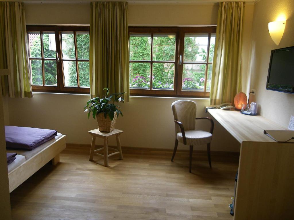 Bio Hotel Bayerischer Wirt Augsburg Ruang foto