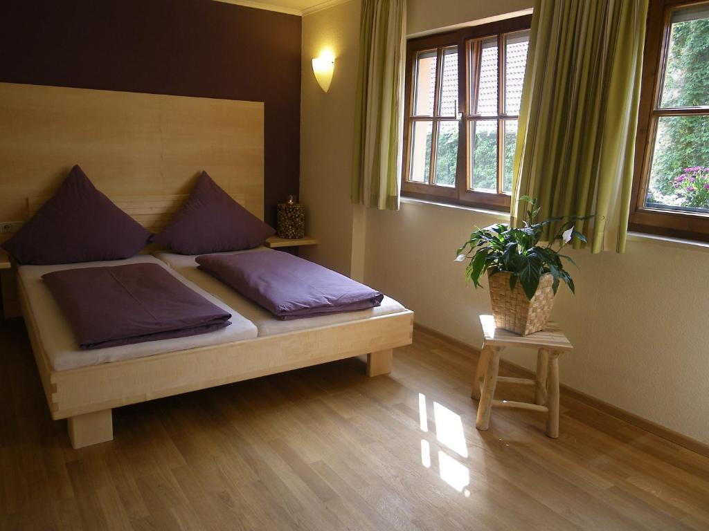 Bio Hotel Bayerischer Wirt Augsburg Ruang foto